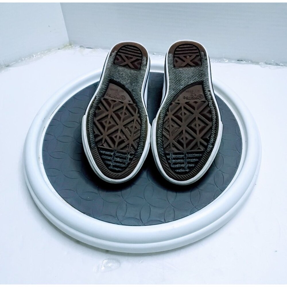 Converse White Low-Top Chuck Taylor All Star Youth Sneakers Sz 11 Canvas & Rubbe - Picture 4 of 7